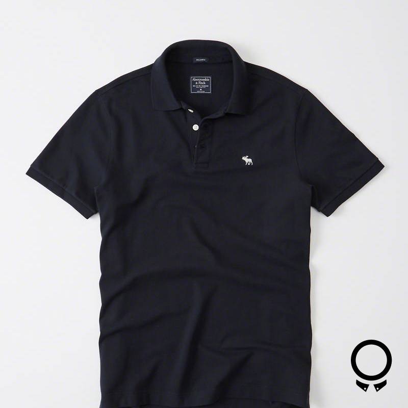 remera polo negra