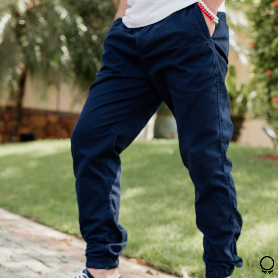 JOGGER LIBERATO BASICS AZUL MARINO