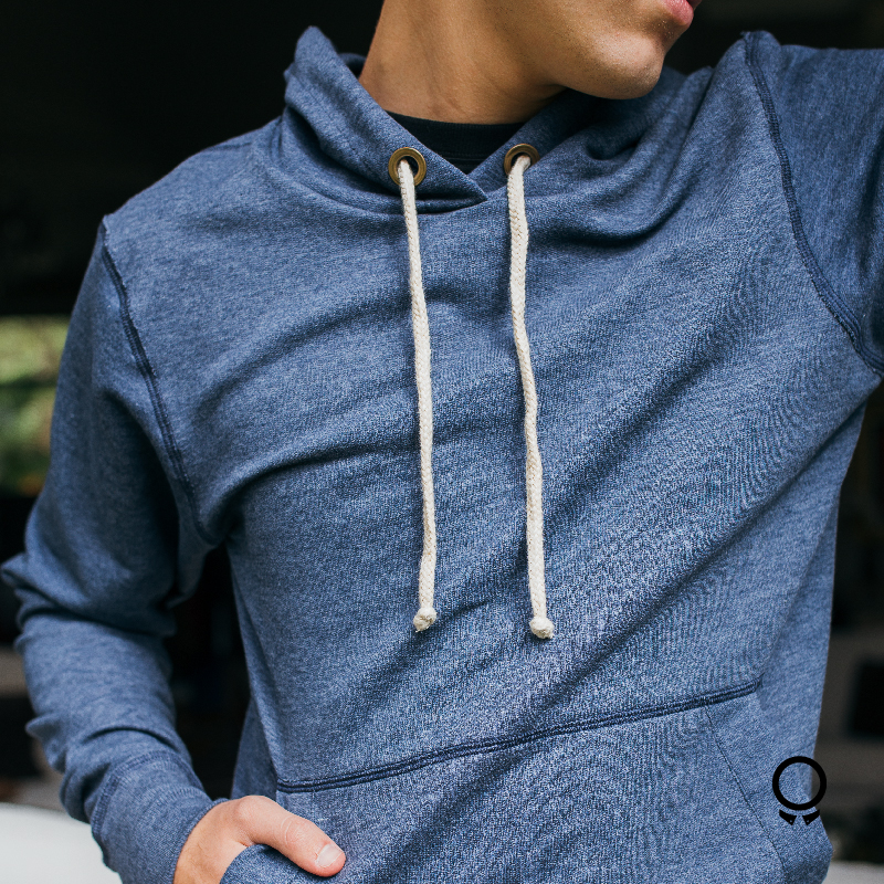 HOODIE LIBERATO BASICS AZUL MARINO