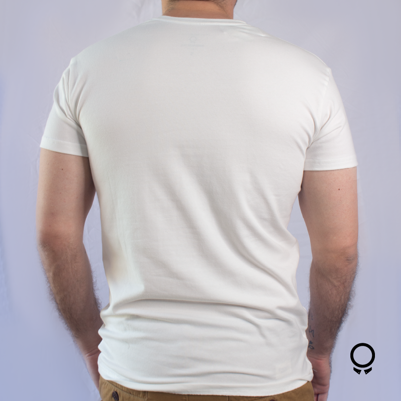 REMERA LIBERATO BASICS PREMIUM TEE V BLANCA