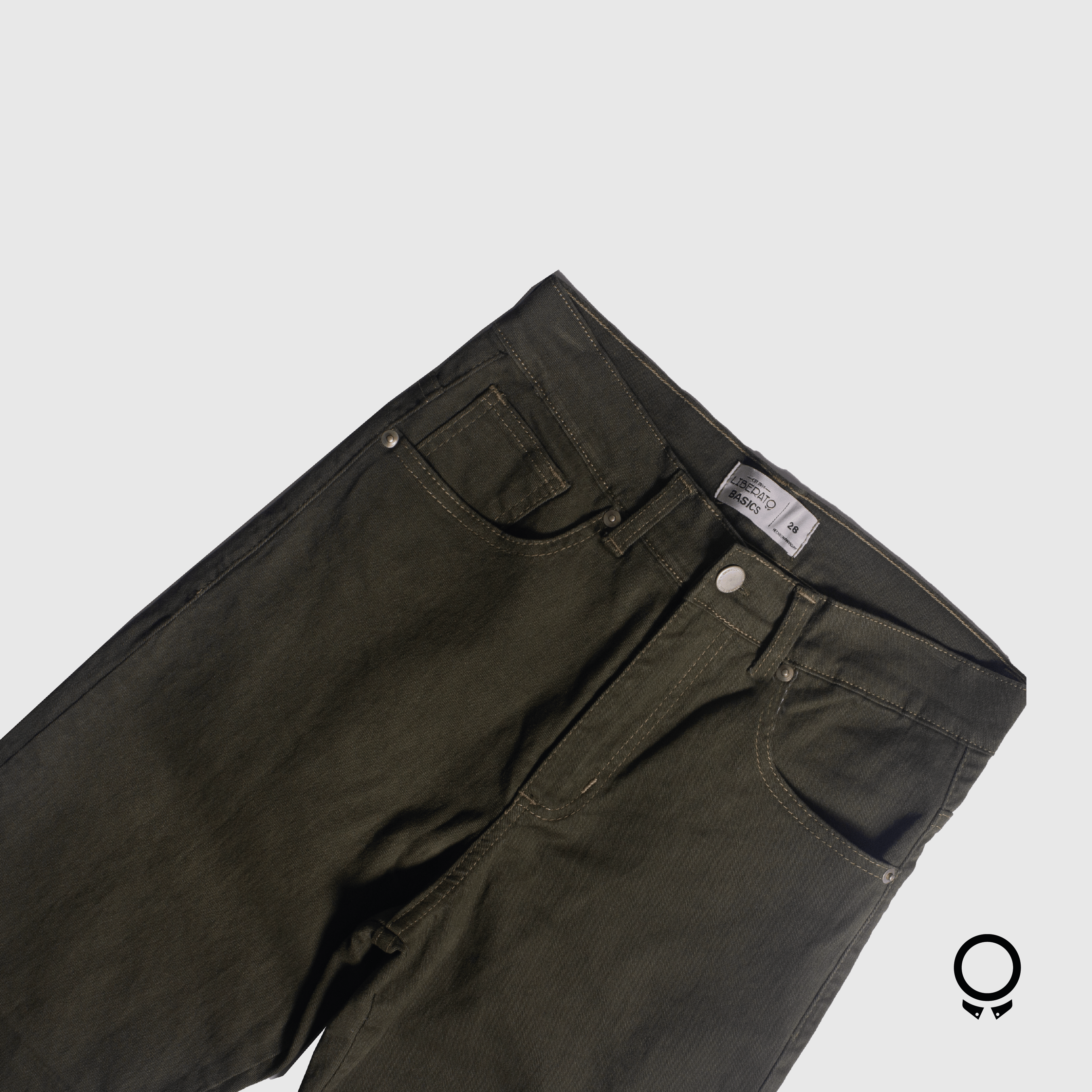 PANTALON CHINO 5 BOLSILLO LIBERATO BASICS VERDE MUSGO