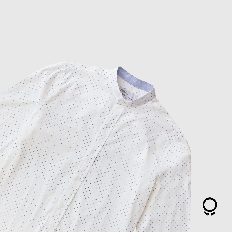 CAMISA LIBERATO BASICS CUELLO MAO BLANCA CRUCECITA CELESTE