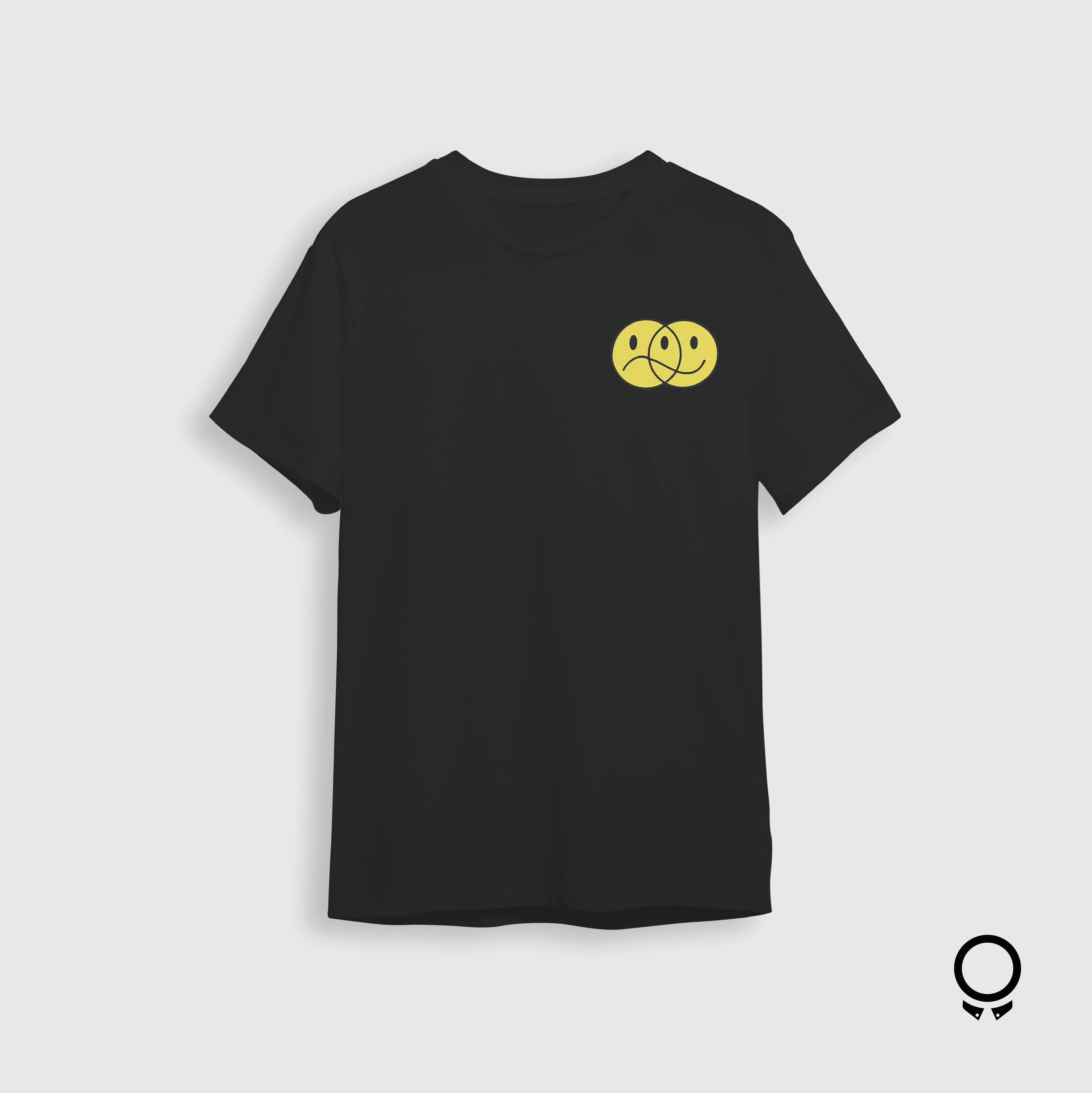 REMERA LIBERATO BASICS OVERSIZED NEGRA EMOJI