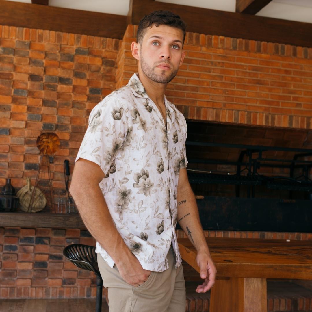 CAMISA LIBERATO PLAYERA BASICS BEIGE FLORES