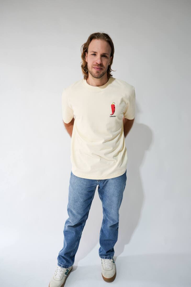 REMERA LIBERATO PREMIUM 250GSM OVERSIZE BEIGE CHILLI