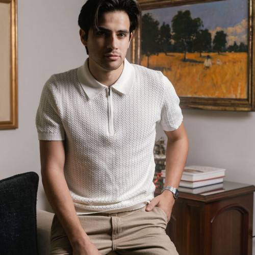 REMERA ABERCROMBIE POLO CON CIERRE MARFIL