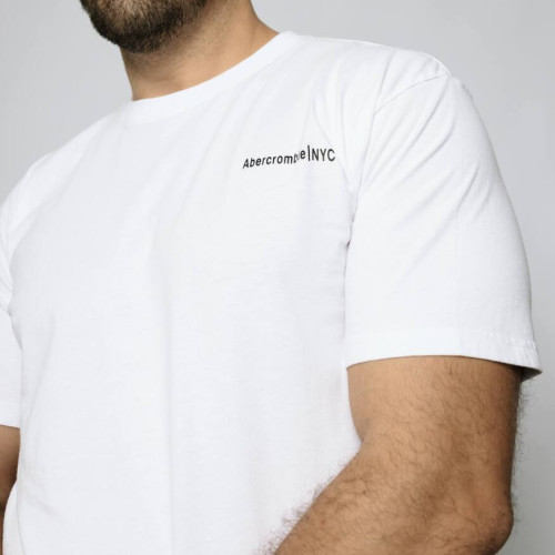 REMERA ABERCROMBIE OVERSIZE BLANCA