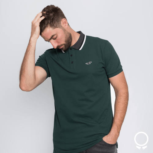 Remera Hollister Polo Verde Detalle Cuello