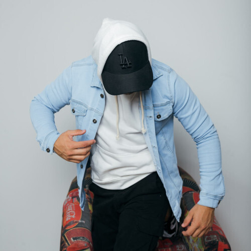 CAMPERA DE JEANS LIBERATO BASICS CELESTE