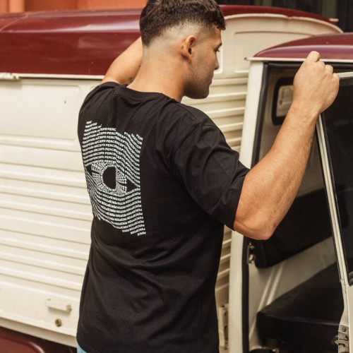 REMERA LIBERATO BASICS OVERSIZE NEGRA PERCEPTION