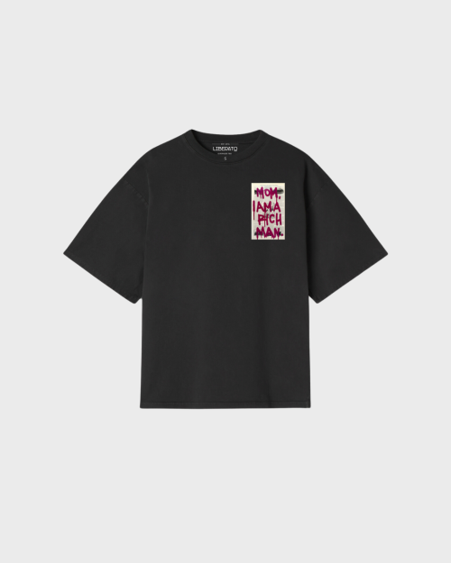 REMERA OVERSIZE 250 GSM LIBERATO BASICS NEGRA MOM I AM A RICH MAN