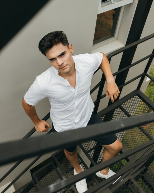 CAMISA LIBERATO BASICS MAO MANGAS CORTAS BLANCA