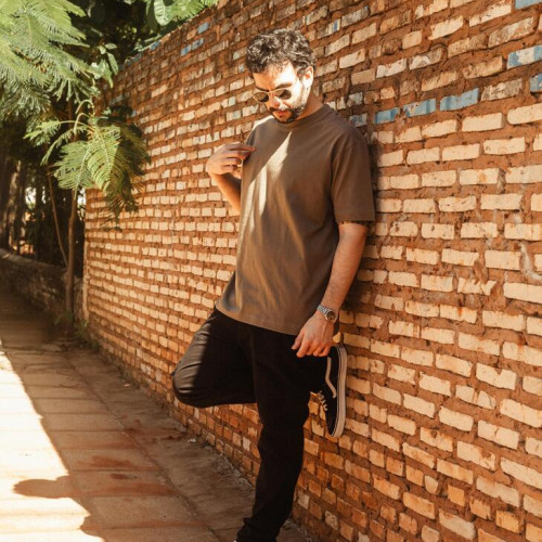 REMERA LIBERATO BASICS OVERSIZE VERDE