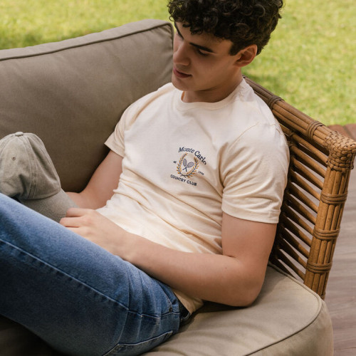 REMERA LIBERATO BASICS REGULAR FIT BEIGE MONTE CARLOS COUNTRY CLUB