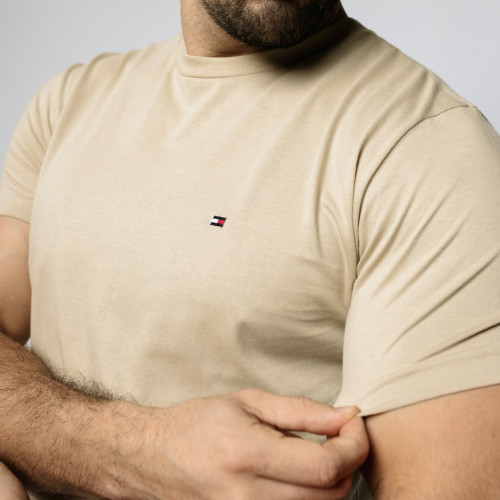 REMERA TOMMY HILFIGER BEIGE