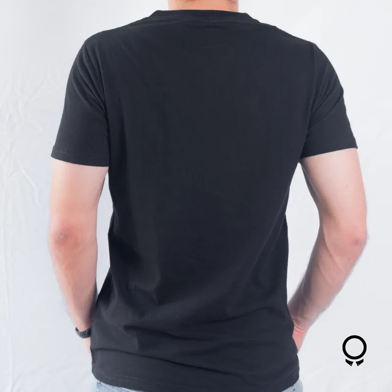 REMERA ABERCROMBIE CUELLO REDONDO NEGRA