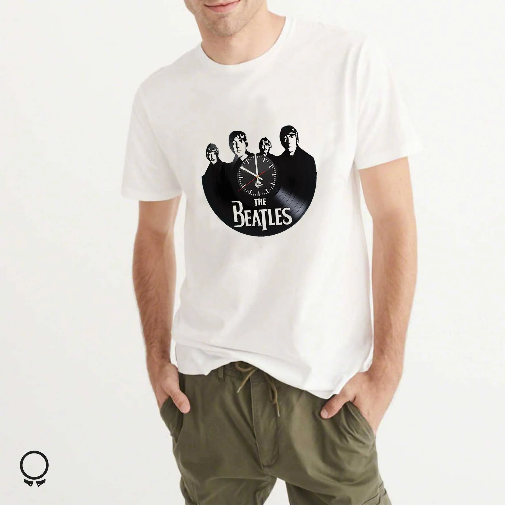 REMERA ABERCROMBIE BLANCA ESTAMPA THE BEATLES