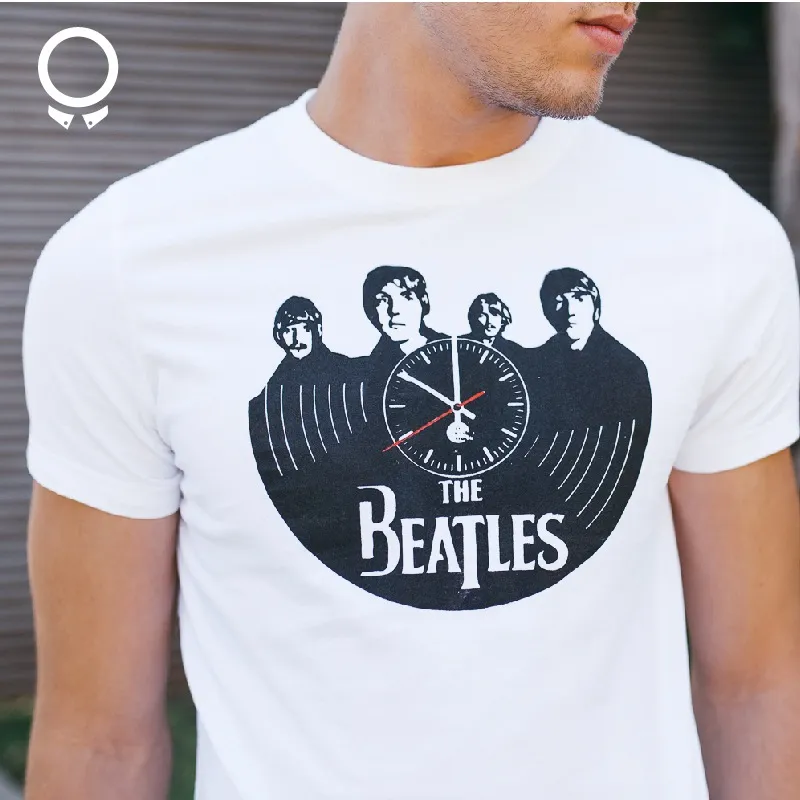 REMERA ABERCROMBIE BLANCA ESTAMPA THE BEATLES