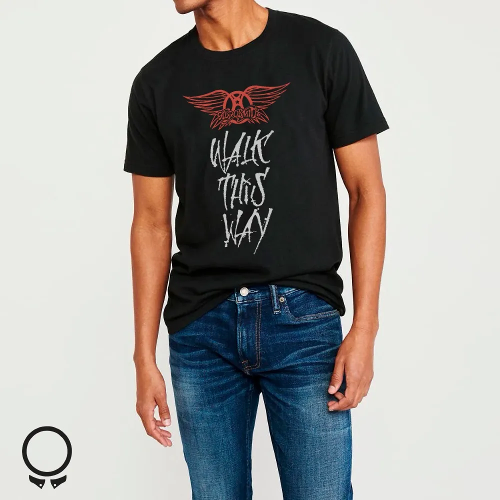REMERA ABERCROMBIE NEGRA ESTAMPA AEROSMITH