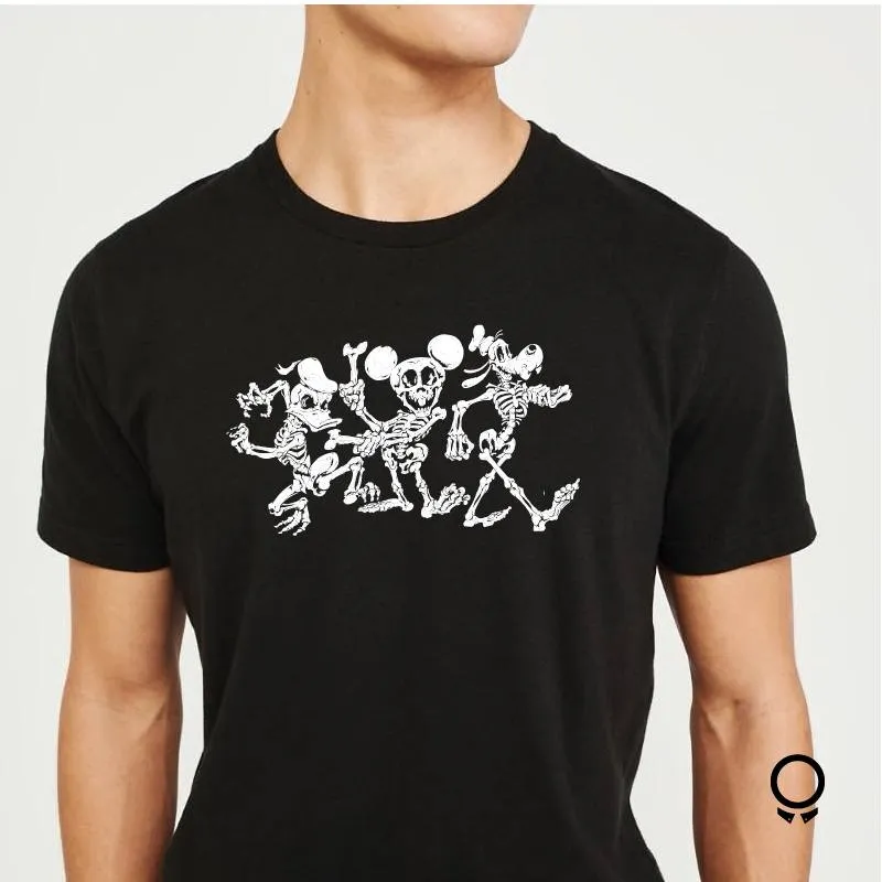 REMERA ABERCROMBIE NEGRA ESTAMPA MICKEY MOUSE