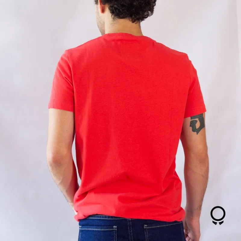 REMERA ABERCROMBIE CUELLO REDOMDO ROJO CON BOLSILLO LOGO BLANCO