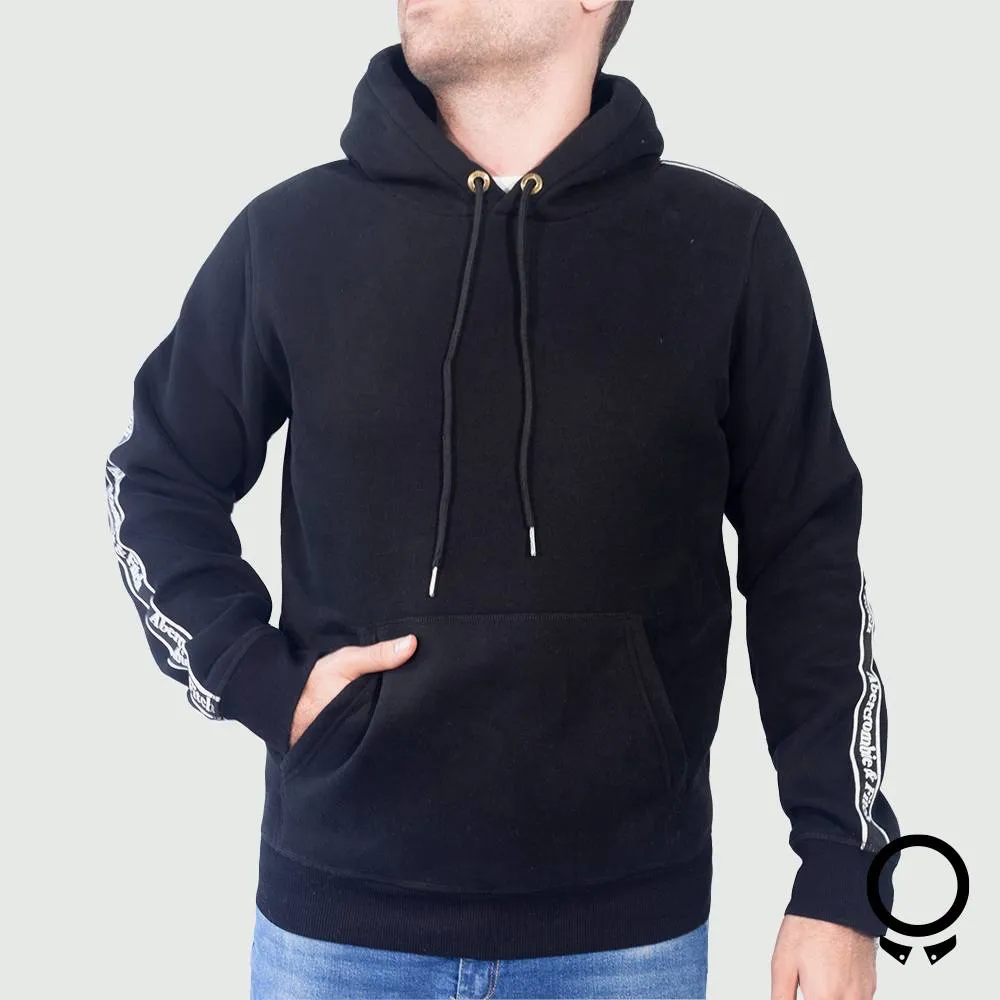HOODIE ABERCROMBIE NEGRO  DETALLE EN LA MANGA