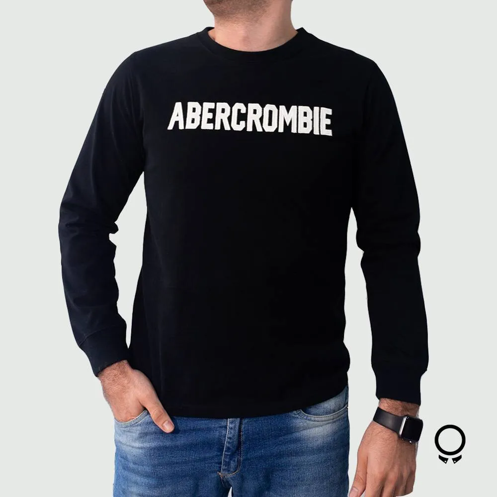 REMERA ABERCROMBIE MANGAS LARGAS NEGRA ESTAMPA AF