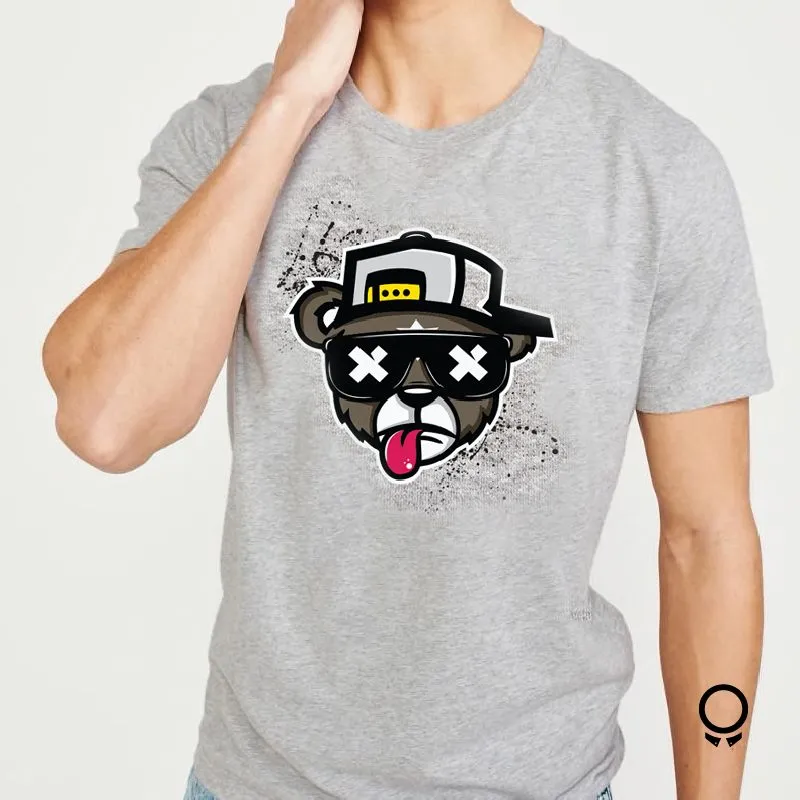 REMERA ABERCROMBIE GRIS PARCHES