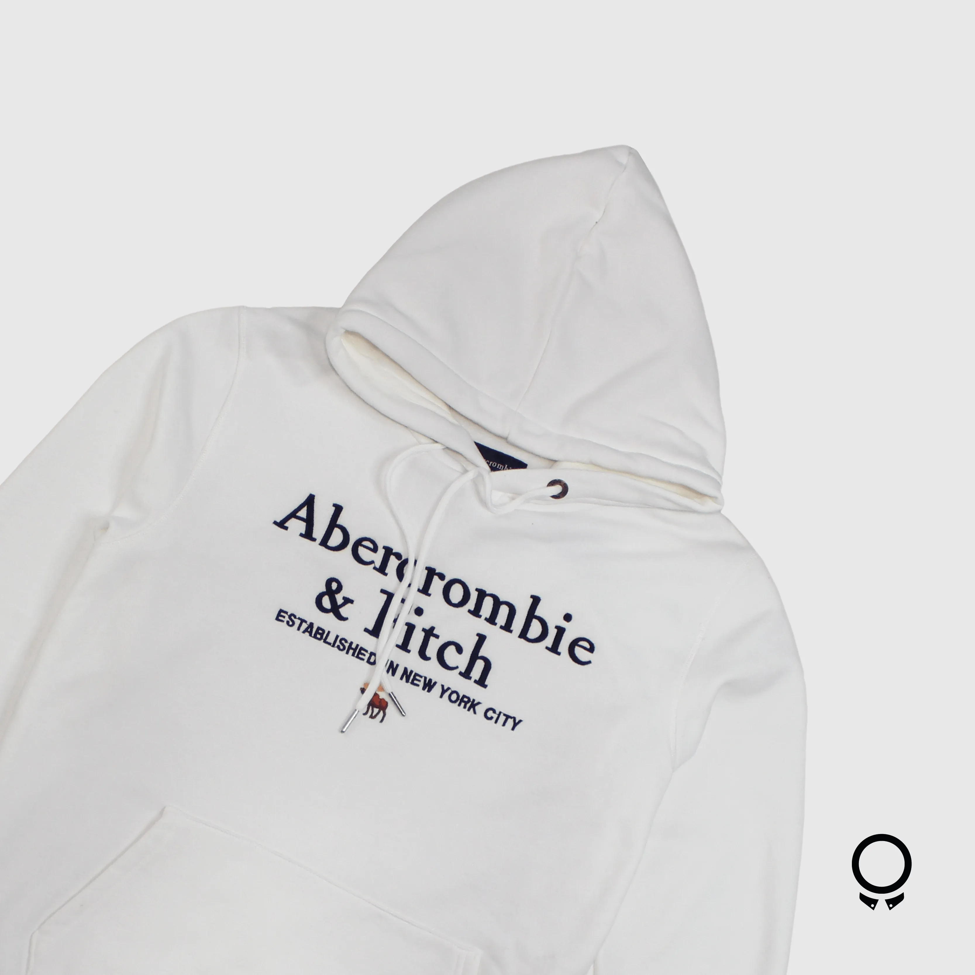 HOODIE ABERCROMBIE BLANCO LETRAS