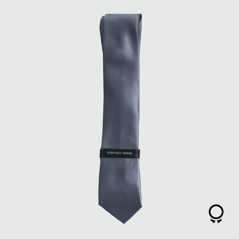 CORBATA GEOFFREY BEENE GRIS