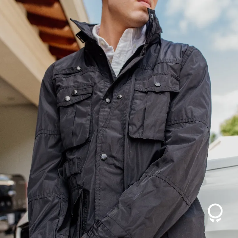 PARKA ETIQUETA NEGRA IMPERMEABLE  NEGRA