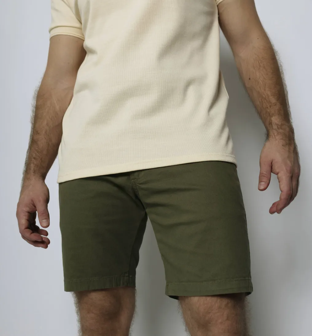 BERMUDA LIBERATO BASICS VERDE