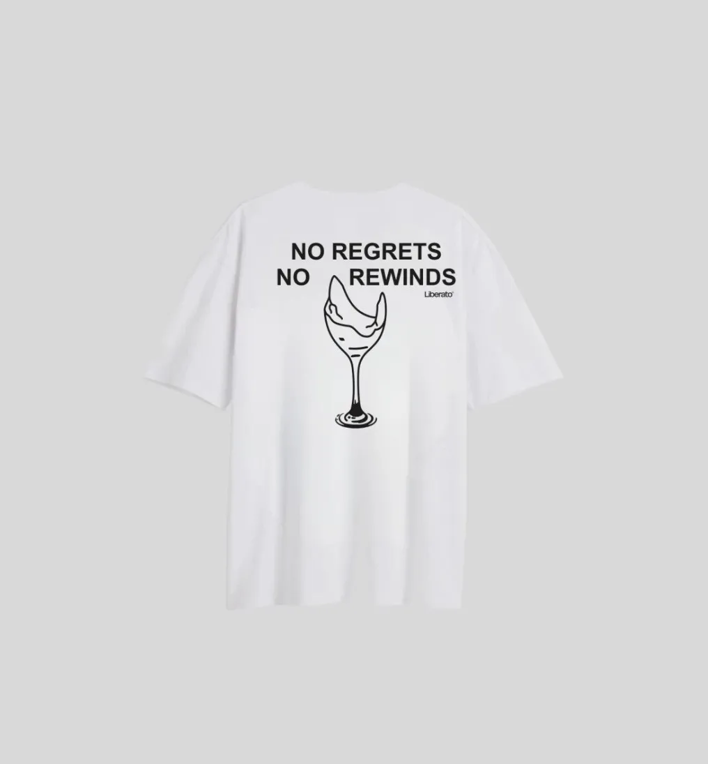 REMERA LIBERATO OVERSIZE BLANCA NO REGRETS NO REWINDS