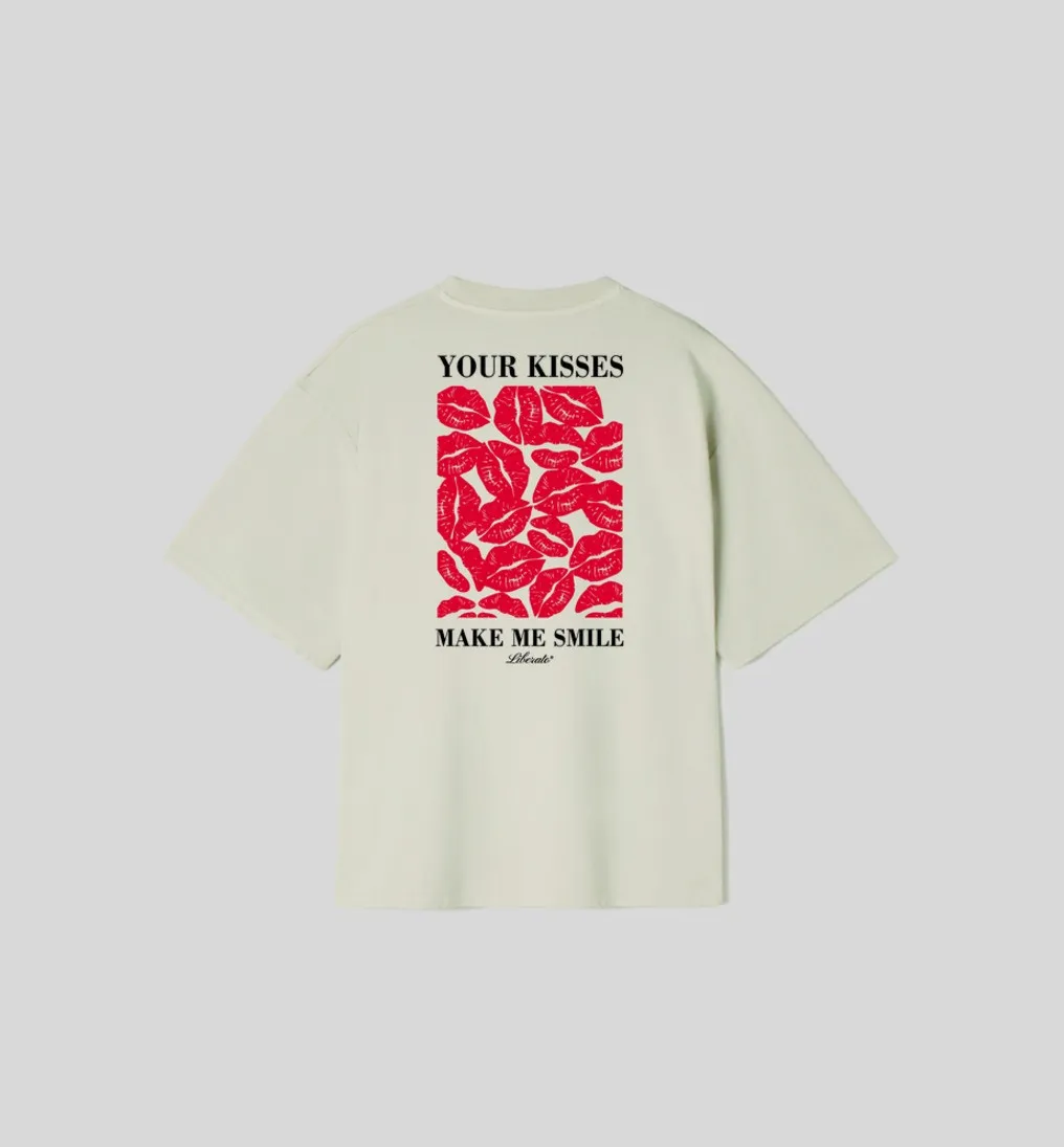 REMERA LIBERATO PREMIUM 250GSM OVERSIZE BEIGE YOUR KISSES MAKE ME SMILE