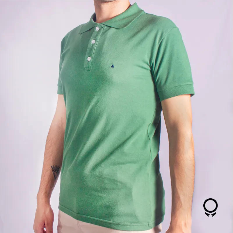REMERA LIBERATO BASICS CUELLO POLO VERDE CON LOGO