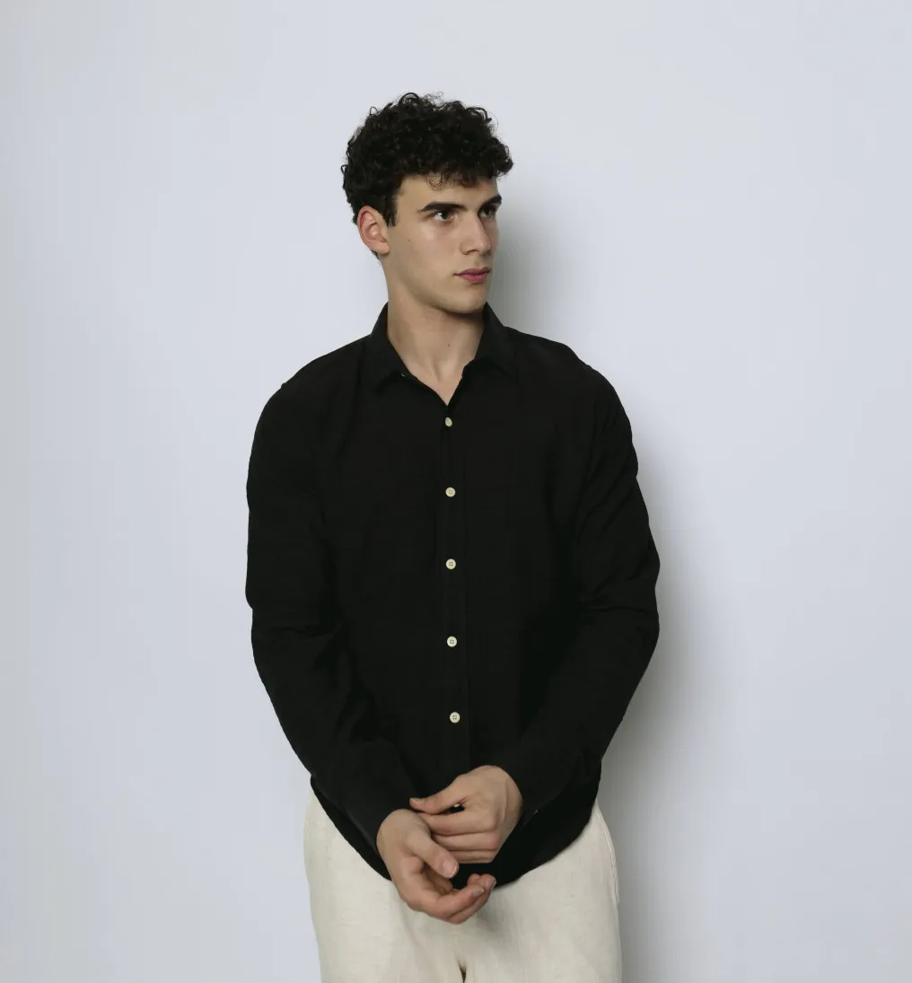 CAMISA LIBERATO MANGAS LARGAS NEGRA
