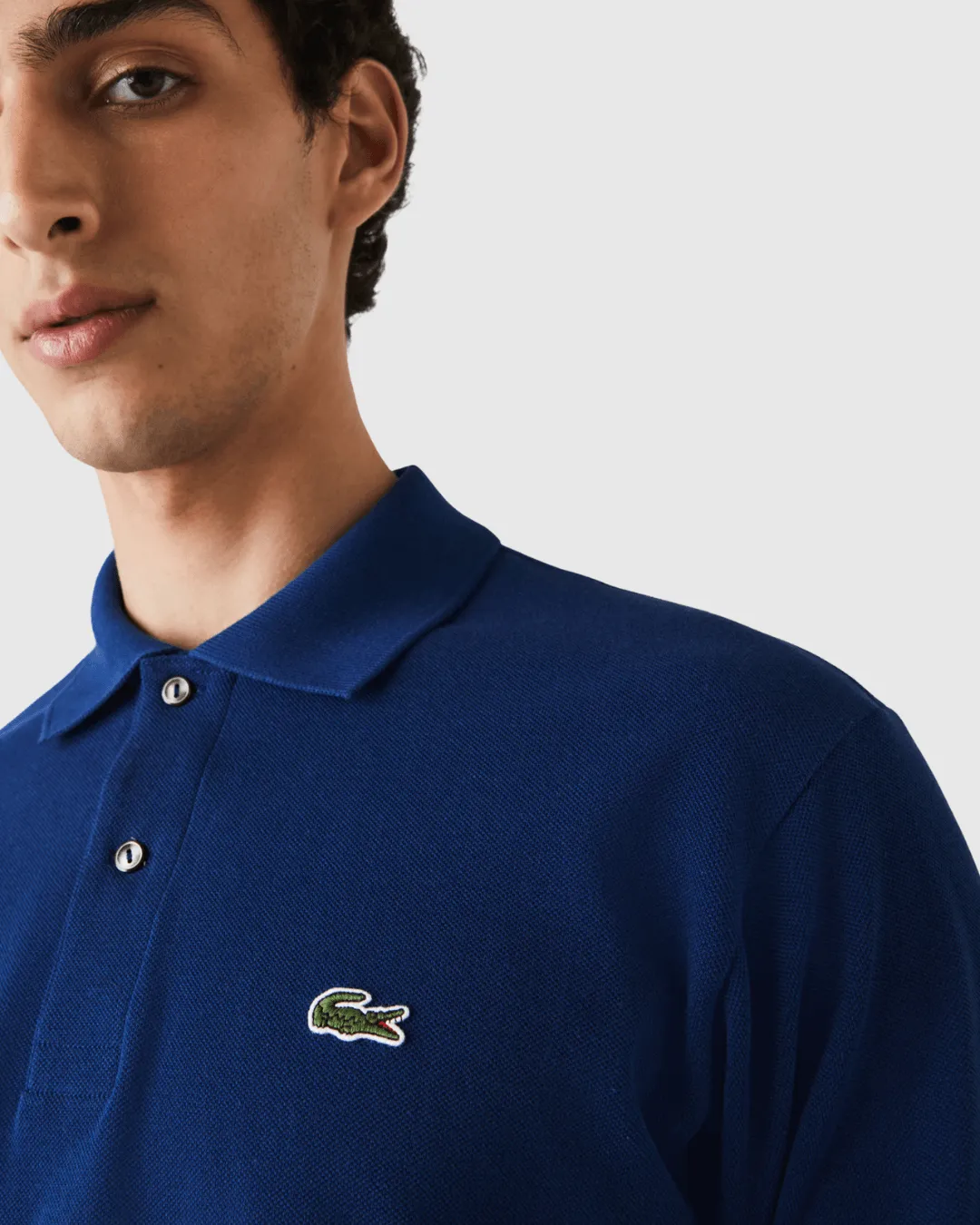 REMERA CUELLO POLO LACOSTE  AZUL