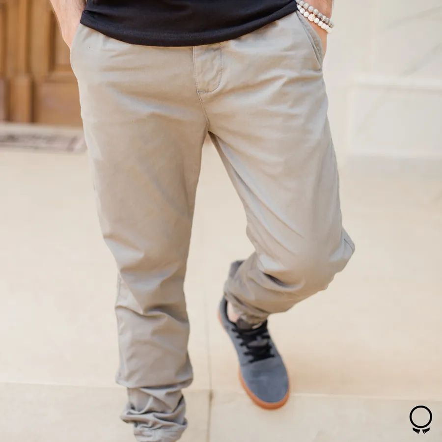 JOGGER LIBERATO BASICS GRIS