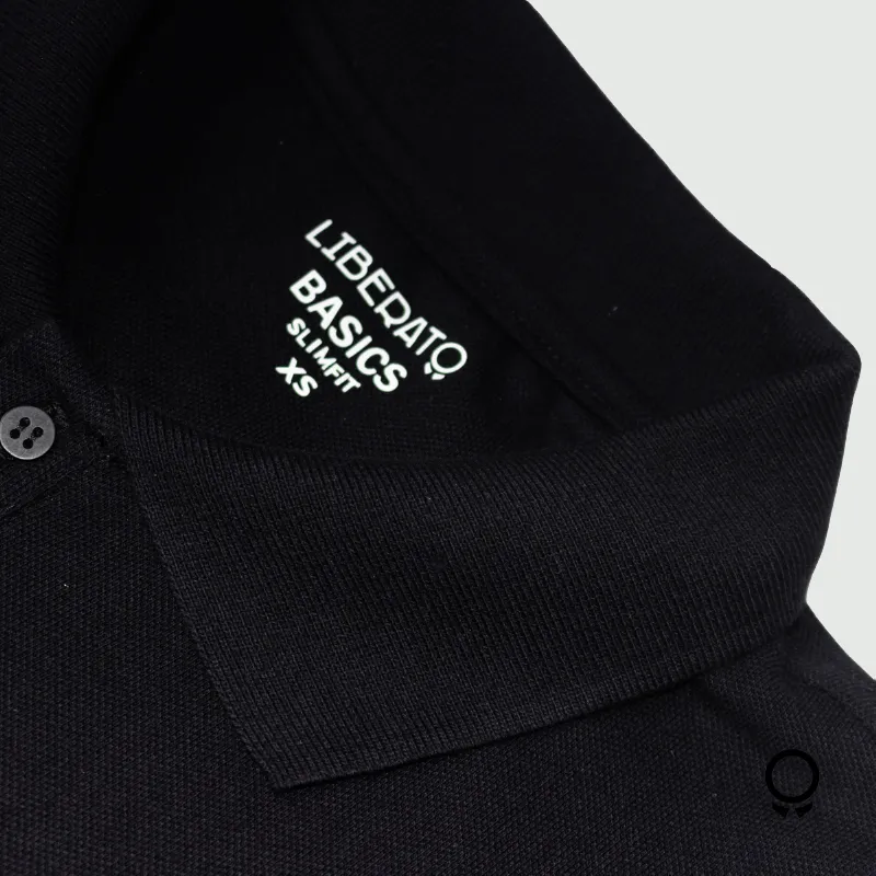 REMERA LIBERATO BASICS CUELLO POLO NEGRA