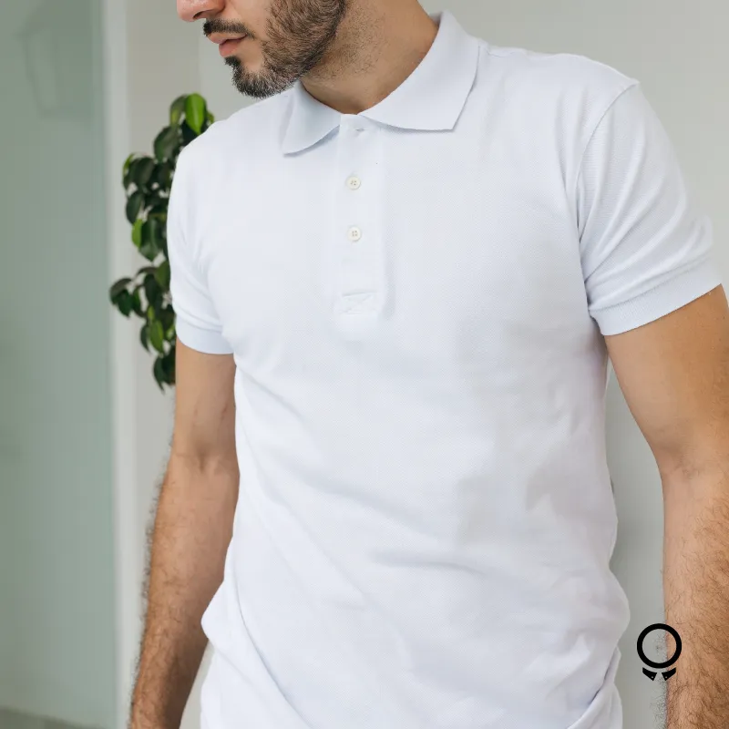 REMERA LIBERATO BASICS CUELLO POLO BLANCA