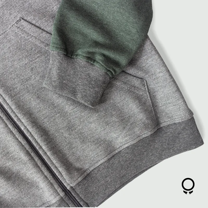 CAMPERA LIBERATO BASICS COMBINADA GRIS OSCURO