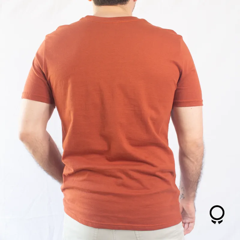 REMERA LIBERATO BASICS CUELLO REDONDO TERRACOTA