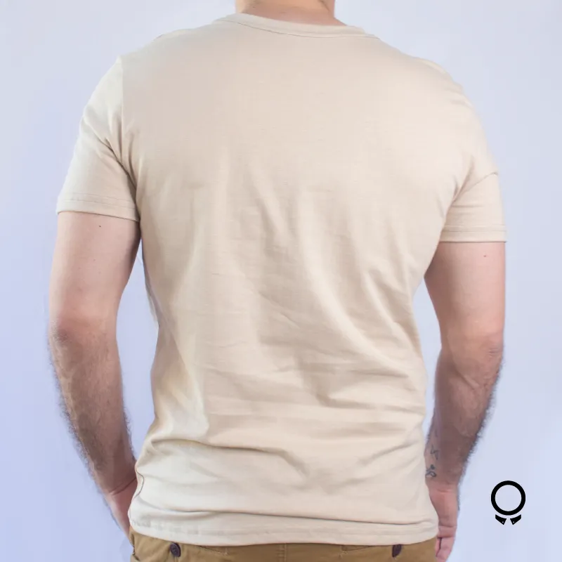 REMERA LIBERATO BASICS CUELLO REDONDO BEIGE