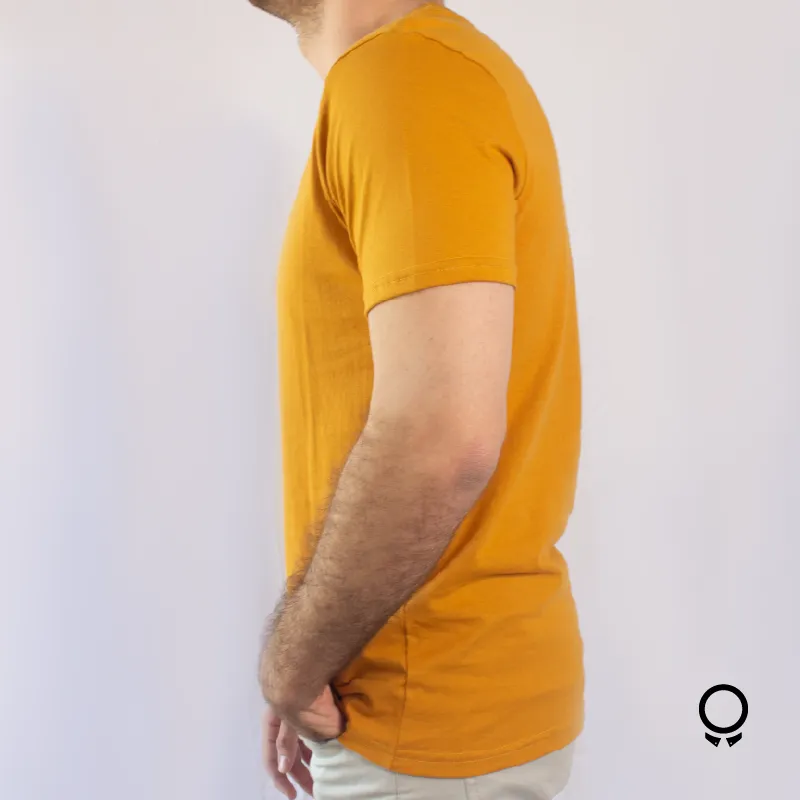 REMERA LIBERATO BASICS  CUELLO REDONDO MOSTAZA