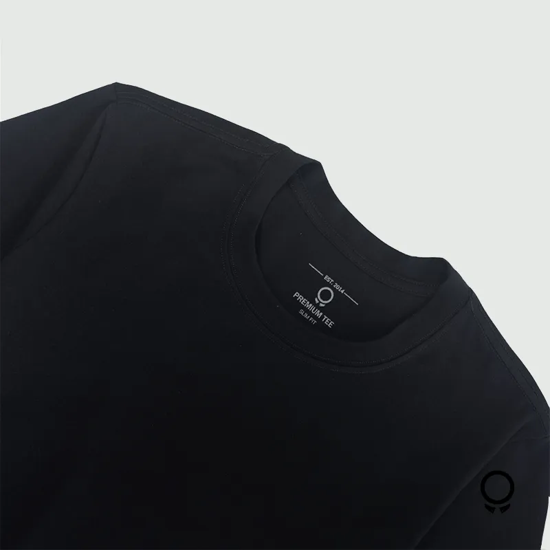 REMERA LIBERATO BASICS PREMIUN TEE REDONDO NEGRA