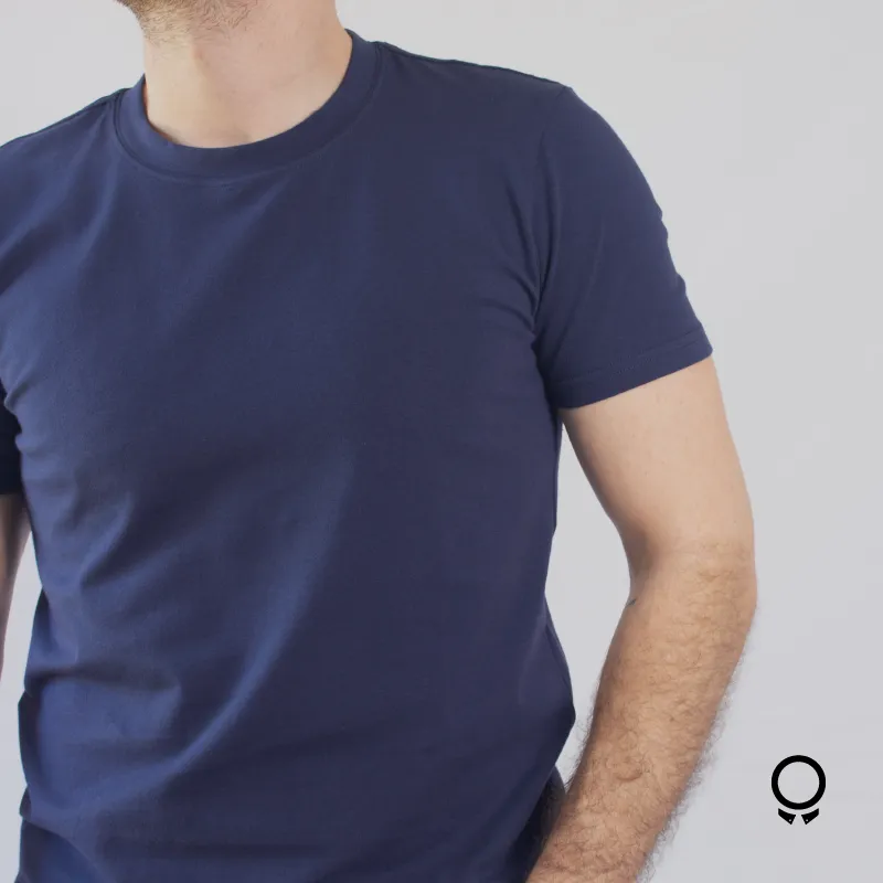 REMERA LIBERATO BASICS PREMIUM TEE REDONDO AZUL MARINO