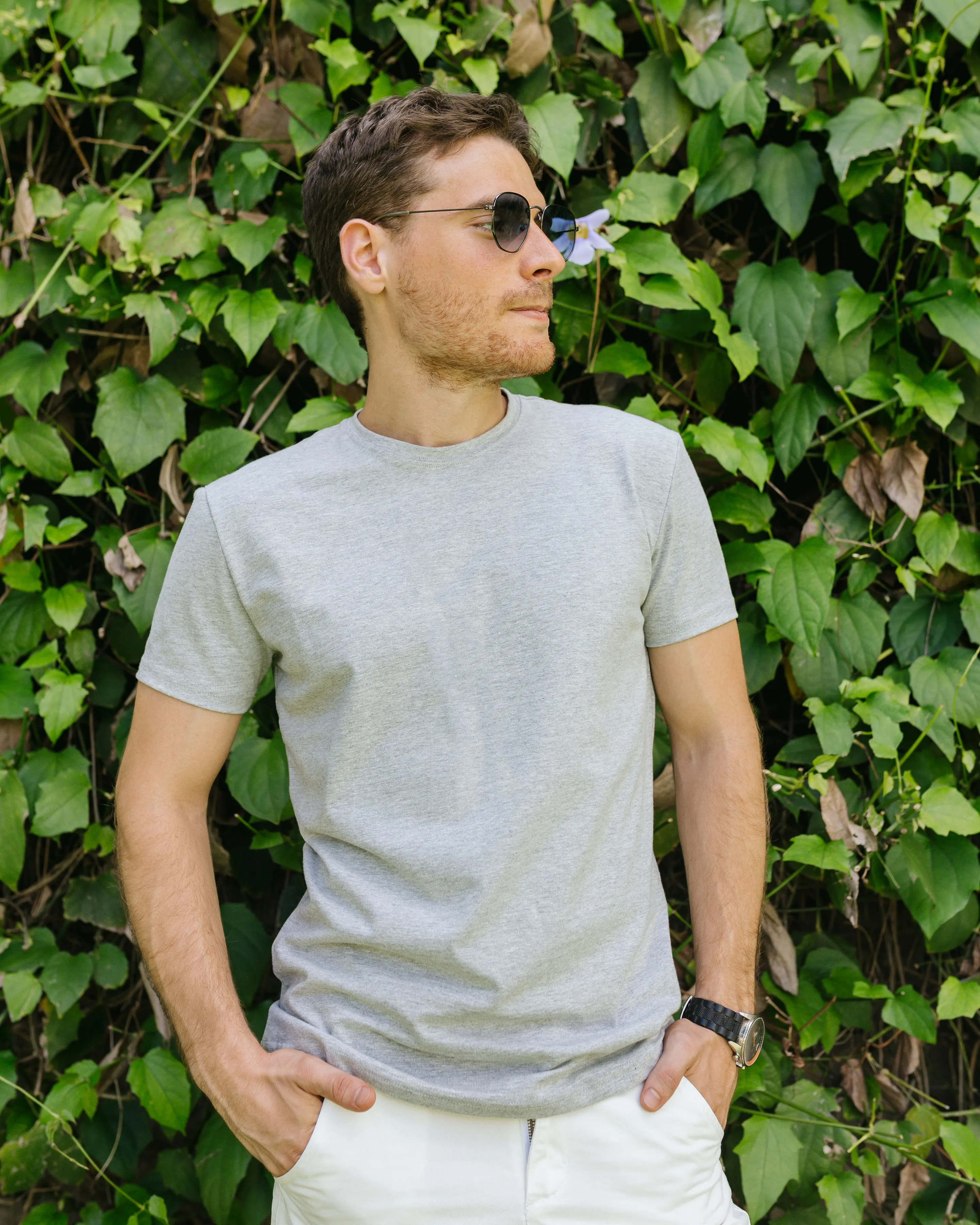REMERA LIBERATO BASICS PREMIUM TEE REDONDO GRIS