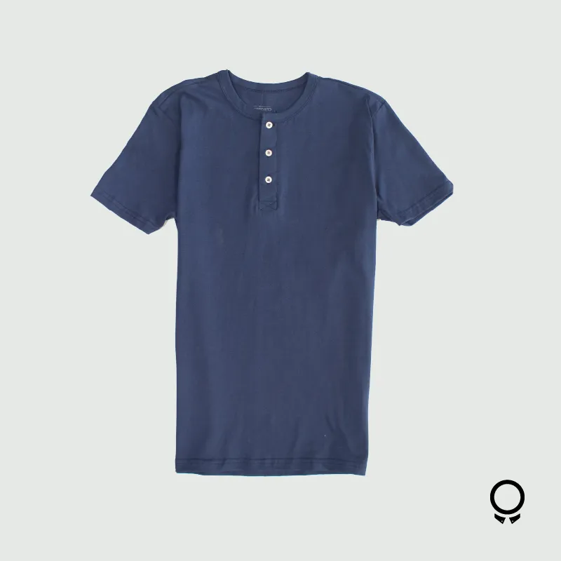 REMERA LIBERATO BASICS HENLEY AZUL MARINO