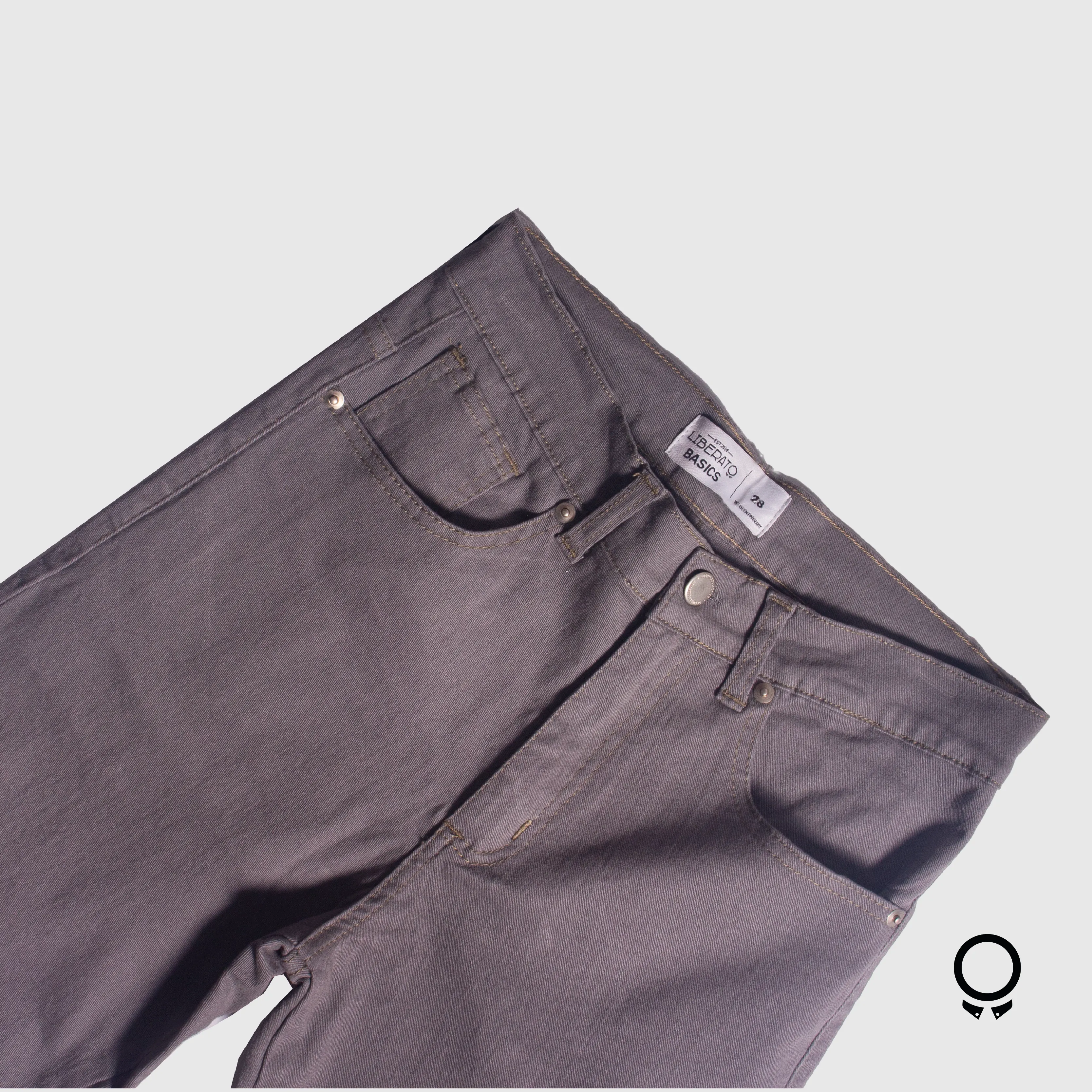 PANTALON CHINO 5 BOLSILLO LIBERATO BASICS GRIS
