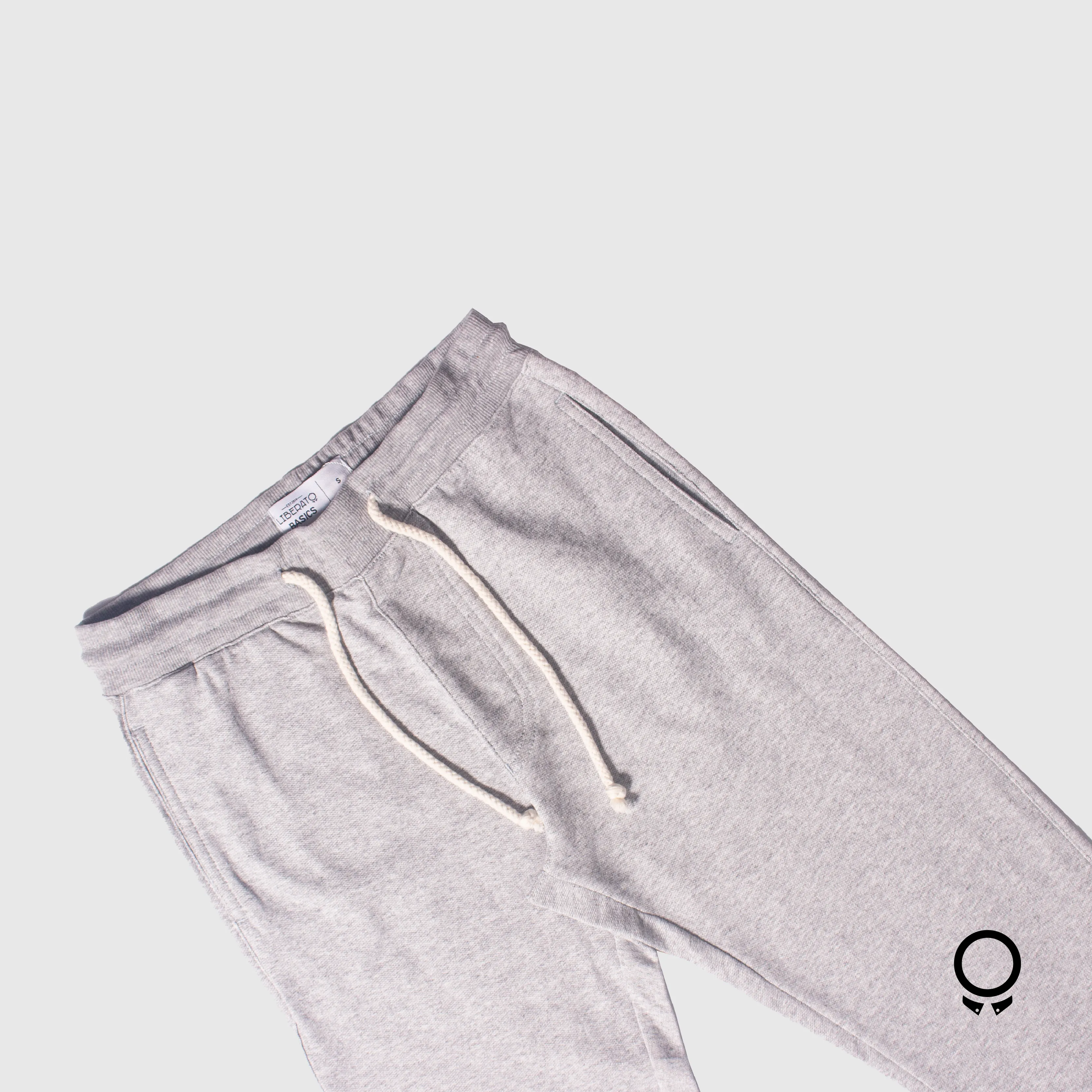 JOGGER LIBERATO BASICS GRIS CLARO
